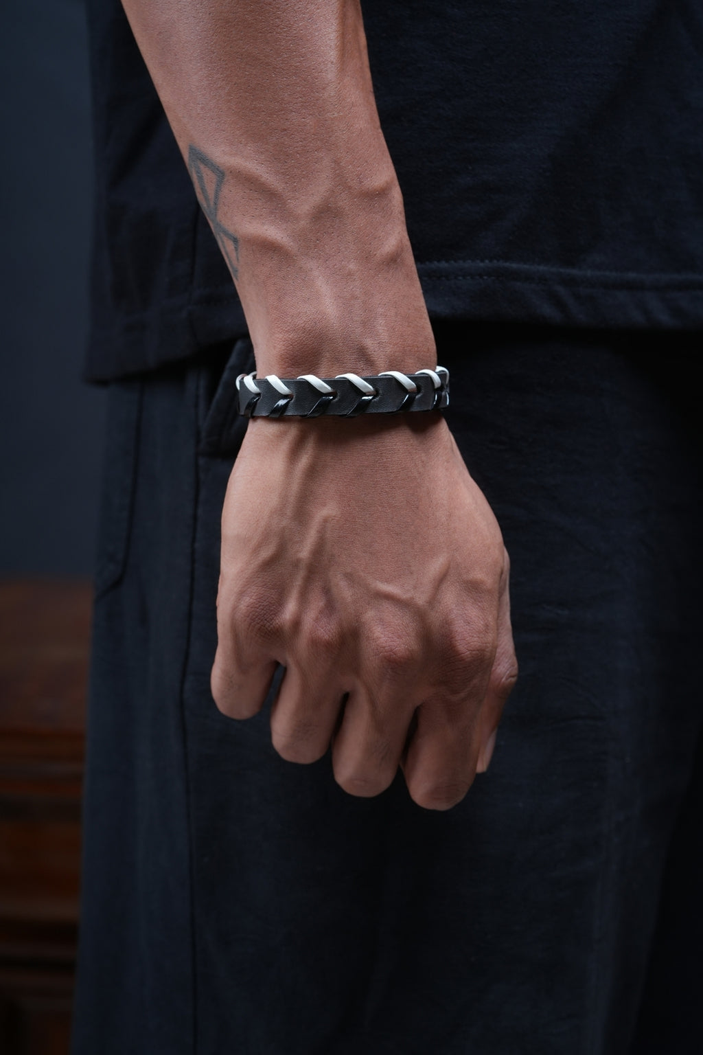 SHADOW LINK BRACELET